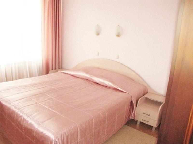 ברסט Intourist Hotel מראה חיצוני תמונה